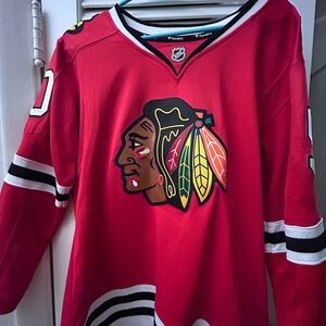 Blackhawks hockey jersey